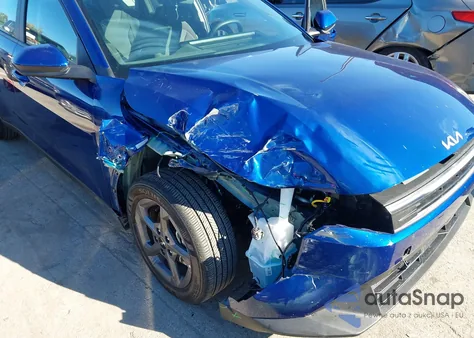 2025 Kia K4 Lxs from USA, damaged, VIN 3KPFT4DE9SE117469